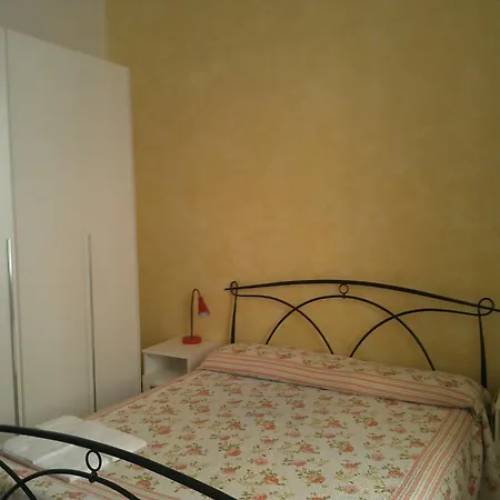 Vicolo Dell'oro 3*