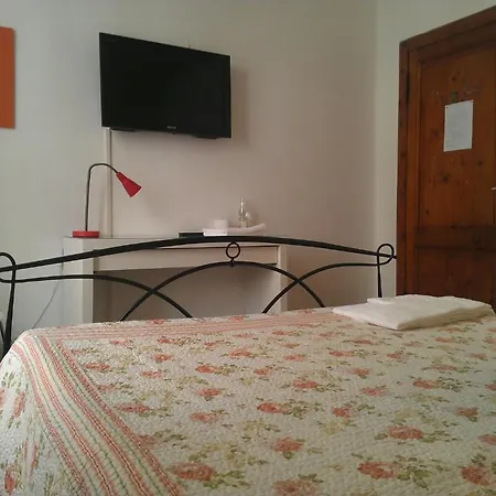 Vicolo Dell'oro 3*