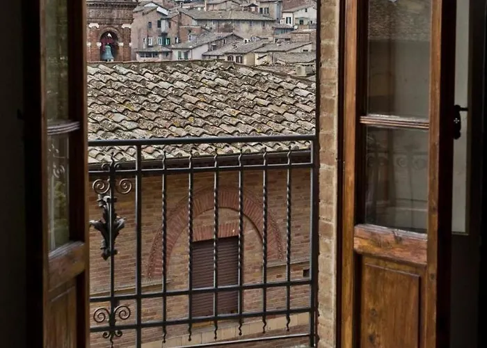 Vicolo Dell'oro Siena